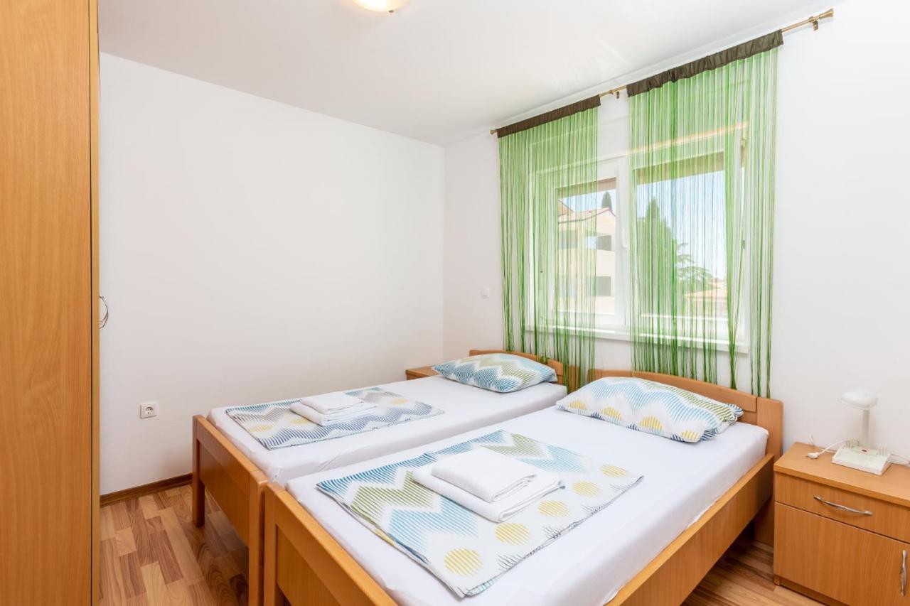 Dragan K1 Hotell Medulin Eksteriør bilde